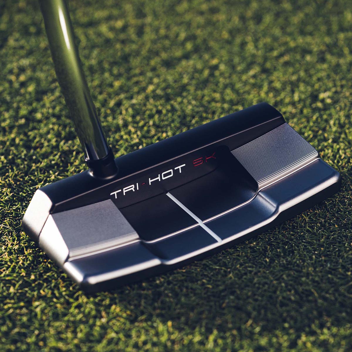 putters-2022-tri-hot-triple-wide-db-lifestyle___4
